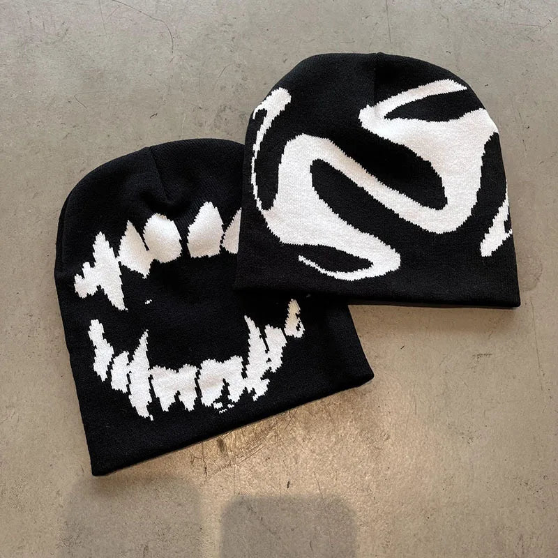 Clawfang Beanie Black