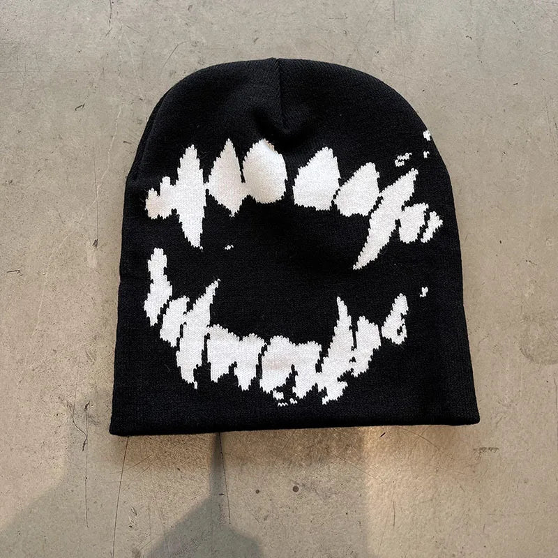 Clawfang Beanie Black